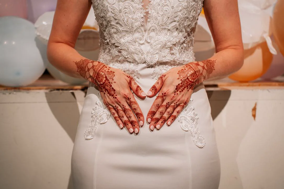 Henna Artistry by Veena